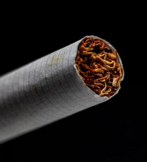 Governo eleva imposto do cigarro para bancar querosene e biodiesel