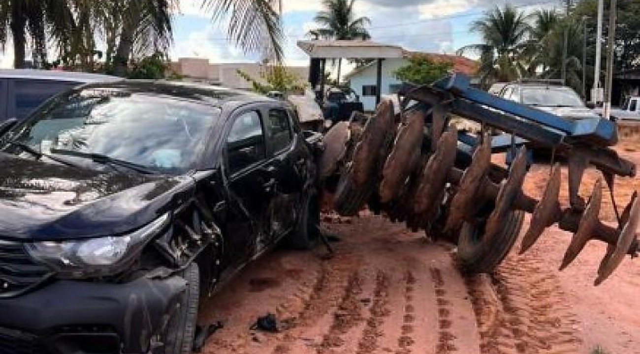 Idoso morre atropelado por trator enquanto realizava conserto