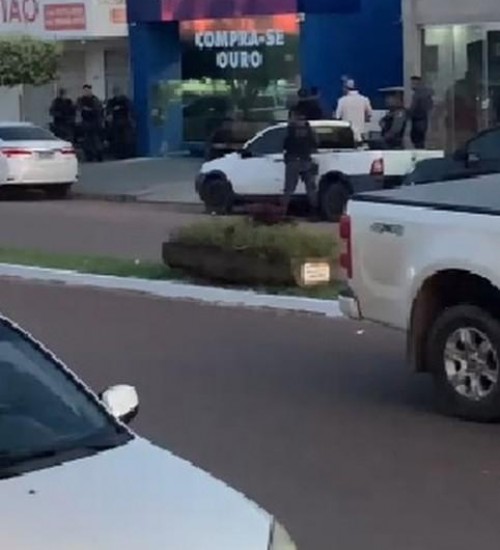 Momentos tensos: Assaltante invade loja de compra de ouro, faz reféns e se entrega após 3 horas de negociações
